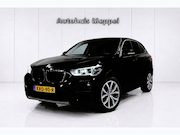 BMW X1 - sDrive20i Advantage*LED+*Navigatie*Sportstoelen*PDC
