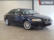 Volvo S60 - 2.4 Momentum Automaat (Leder / Xenon / Trekhaak)
