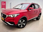 MG MG ZS - BWJ 2021 EV 143 PK Luxury 45 kWh KOMT BINNEN