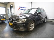Volkswagen Tiguan - 1.4 TSI ACT Comfortline Camera Trekhaak Carplay