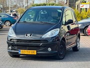Peugeot 1007 - 1.6 | APK 24-03-2027 | Airco | Elektrische deuren en ramen |