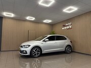 Volkswagen Polo - 1.0 TSI R-Line * Automaat / 1e Eig / Carplay / Trekhaak / Na
