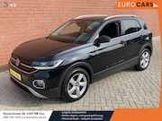 Volkswagen T-Cross - 1.0 TSI 110pk DSG Style Navigatie Apple Carplay / Android Au
