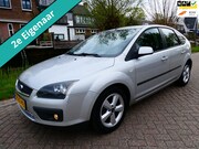Ford Focus - 1.6-16V Automaat 101pk 2e eig. 5-deurs Airco Cruise Trekhaak