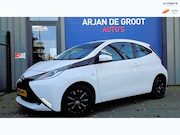 Toyota Aygo - 1.0 VVT-i x-play AUTOMAAT Carplay® Nieuwe APK