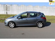 Peugeot 207 - SW 1.4 VTi X-line met Airco en Panoramadak