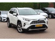 Toyota RAV4 - 2.5 Hybrid Style / Trekhaak / Camera / Leder / Keyless / 18'