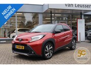 Toyota Aygo X - ENVY 5-DRS AUTOMAAT TREKHAAK CLIMA AD-CRUISE NAVI JBL-AUDIO 