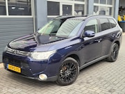 Mitsubishi Outlander - 2.0 Intense Automaat | XENON | NAVI | PDC |