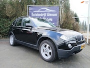 BMW X3 - 2.0i Trekhaak, PDC, LM velgen, 6- bak, enz.