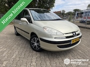 Peugeot 807 - 2.0 ST 8 PERSOONS NAP