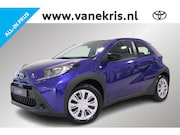 Toyota Aygo X - 1.0 VVT-i MT Play, Apple carplay/Android auto, Parkeercamera