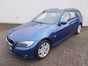 BMW 3-serie - Touring 318i Executive ( APK KEURING BIJ AFLEVERING! )