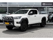Toyota HiLux - 2.8 D-4D Xtra Cab Professional premium Unieke verhoogde uitv