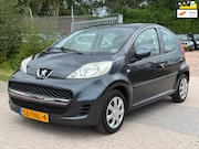 Peugeot 107 - 1.0-12V XS ELEKPAKKET / LAGE KILOMETER NAP