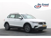 Volkswagen Tiguan - 1.4 TSI DSG Plug-in Hybrid Life Navigatie, Camera, Apple Car