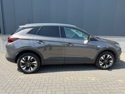 Opel Grandland - X 1.2 Turbo Innovation airco/carplay/navi/Enz.
