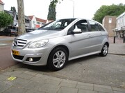 Mercedes-Benz B-klasse - 180 BlueEFFICIENCY Business CLass / AIRCO / i.z.g.st / 277dk
