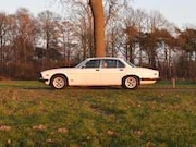 Jaguar XJ - S3 4.2 Automatic Tudor White 88.444mls Y1982