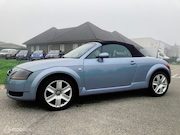 Audi TT - Roadster 1.8 5V Turbo quattro 225 pk