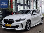 BMW 1-serie - 118i M-SPORT | Navigatie | Stoelen + Stuur verwarmbaar | Cru