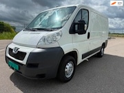 Peugeot Boxer - 330 2.2 HDI L1H1 Profit+