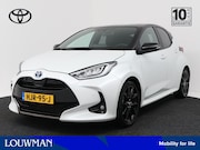 Toyota Yaris - 1.5 Hybrid Executive | Navigatie | JBL | BLS | PDC V+A | Stu
