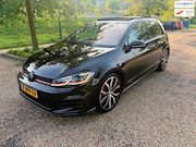 Volkswagen Golf - 2.0 TSI GTI Performance Pano 250 PK Virtual cockpit