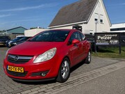 Opel Corsa - 1.2-16V Cosmo
