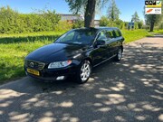 Volvo V70 - 1.6 T4 Nordic+ Navi Lederbekleding Cuise Automaat Clima Stoe