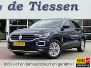 Volkswagen T-Roc - 1.0 TSI Style Pano, Navi, Trekhaak, Rijklaar met beurt & gar