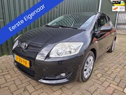 Toyota Auris - 1.6-16V Sol Business AUTOMAAT