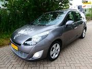 Renault Grand Scénic - 2.0i 140pk Automaat Clima Navi PDC Trekhaak 1300kg.