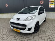 Peugeot 107 - 1.0-12V XR / airco