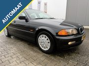 BMW 3-serie - 320i Executive Airco Automaat slechts 172.639 km nap. APK: N