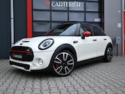 MINI Cooper S - Mini 2.0 John Cooper Works | Pano | Carplay | JCW Kit | PDC