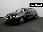 BMW 1-serie - 118i Business Edition | Automaat | Apple Carplay / Android A
