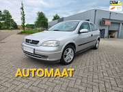 Opel Astra - 1.8-16V Club Airco AUTOMAAT