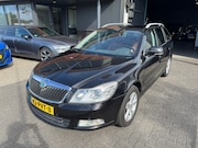 Skoda Octavia - 1.2 TSI Elegance Business XENON LEDER TREKHAAK PDC ORIG NL N