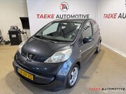 Peugeot 107 - 1.0-12V XS Urban Move Airco/Lees tekst