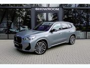 BMW X1 - XDrive30e M-PAKKET PANO HUD 360