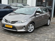 Toyota Auris - 1.8 Hybrid Aspiration, Trekhaak, Cruise control, Navigatie,