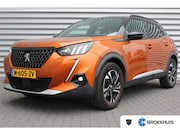 Peugeot 2008 - 1.2 PURETECH 130PK GT PACK AUTOMAAT / NAVI / LEDER / CLIMA /