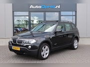 BMW X3 - 2.0i High Executive AWD Clima, NAVI, licht Leder, Panoramada