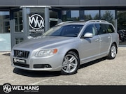 Volvo V70 - 2.5T Summum Youngtimer | Schuifdak | Trekhaak | Orig NL