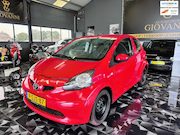 Toyota Aygo - 1.0-12V inruil mogelijk