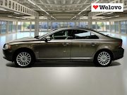 Volvo S80 - 3.2 AWD Summum Schuifdak, trekhaak, electr. stoelen, boekjes
