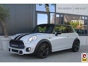 MINI Cooper - 1.5 Chili Serious Business | JCW Pack | Union Jack Achterlic
