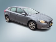 Volvo V40 - 2.0 D2 Nordic+ auto! Rijdt en schakelt perfect.