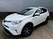 Toyota RAV4 - 2.5 Hybrid AWD Style met Trekhaak 1650 trekgewicht